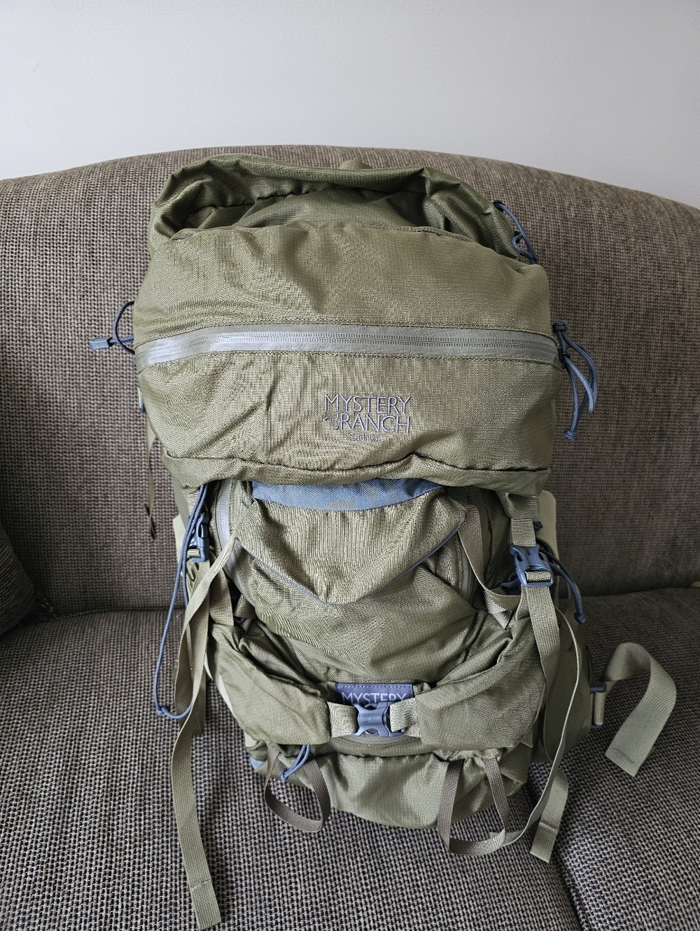 MYSTERY RANCH Sterling   Backpack, Green, NEW